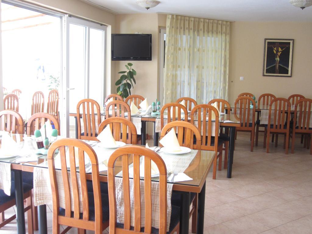 Hotel Globtour Inn Medjugorje Exterior photo