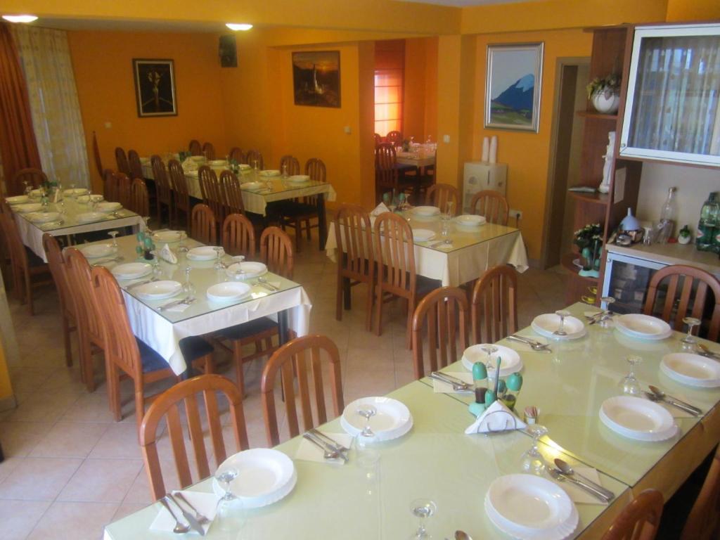 Hotel Globtour Inn Medjugorje Exterior photo